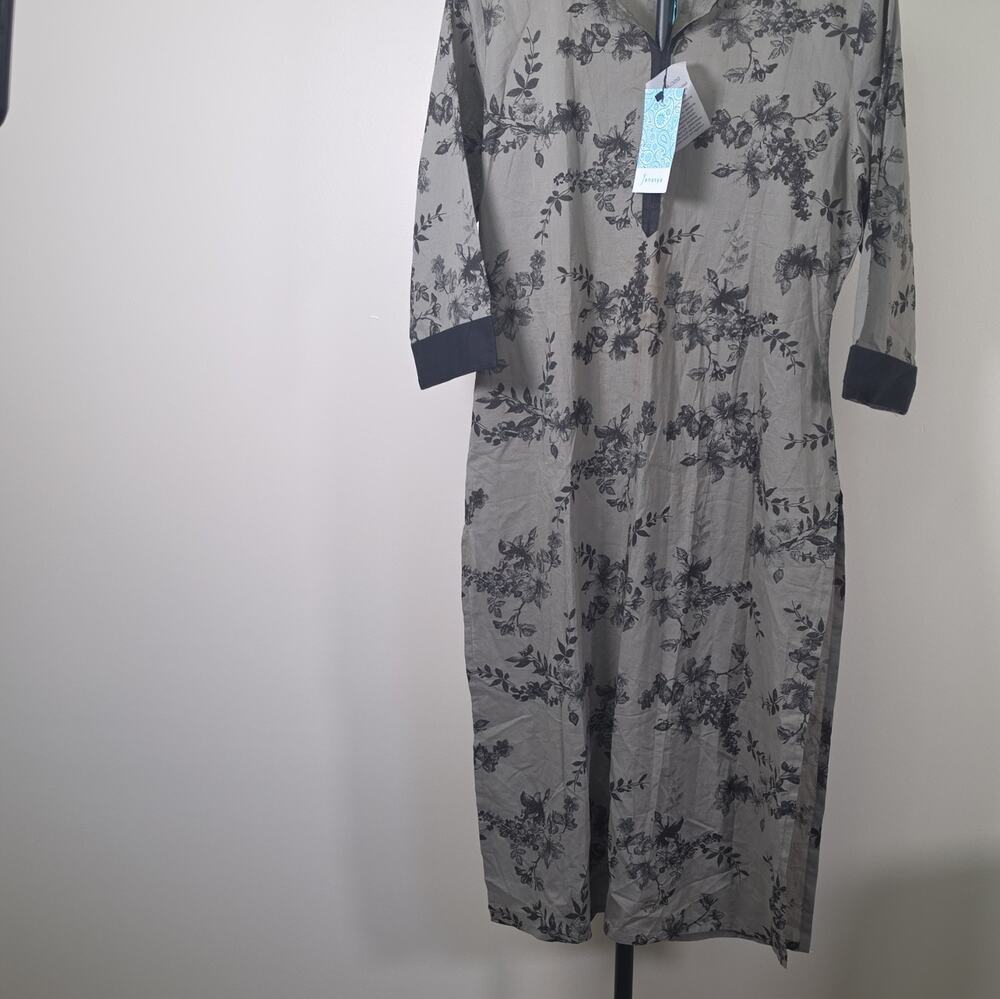 Janasya Women’s XL Gray/Black Floral 100% Cotton V-Neck 3/4 Kurta